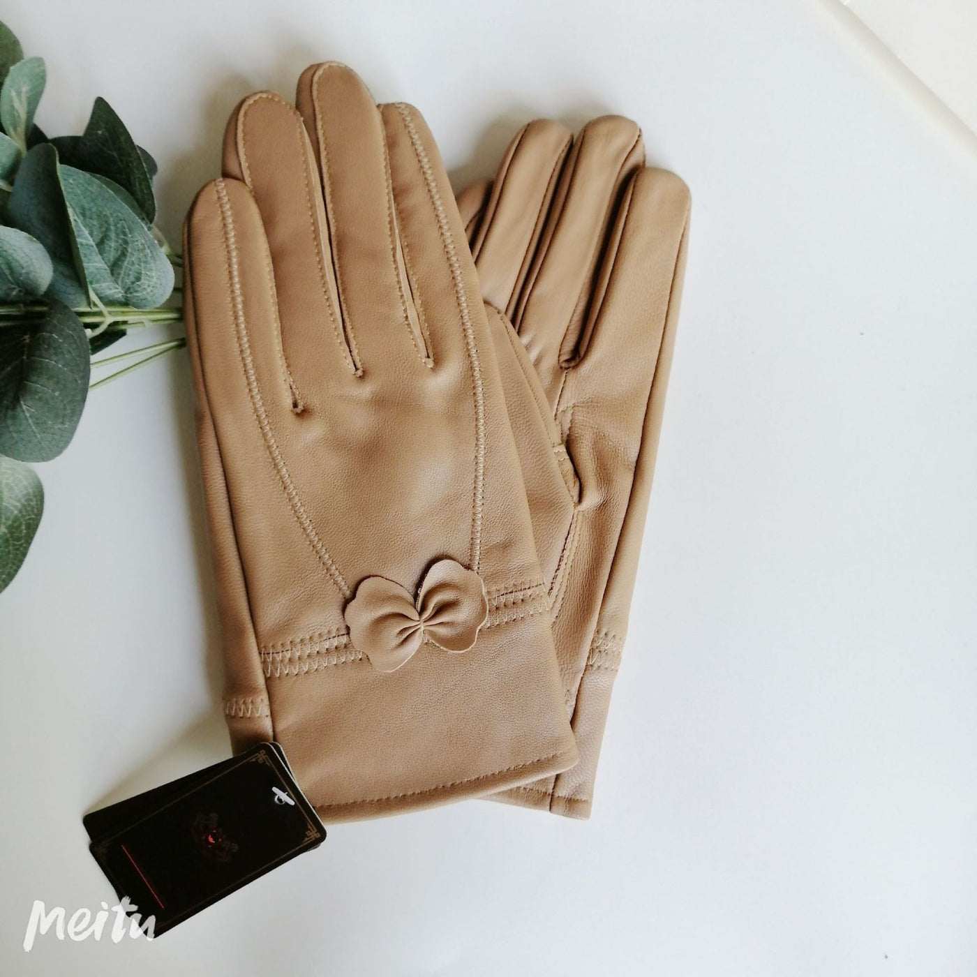 Butterfly Embellished Split-Finger Gloves