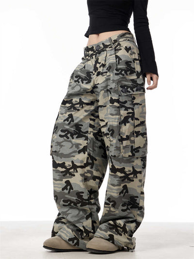 Camouflage Wide-Leg Cargo Pants