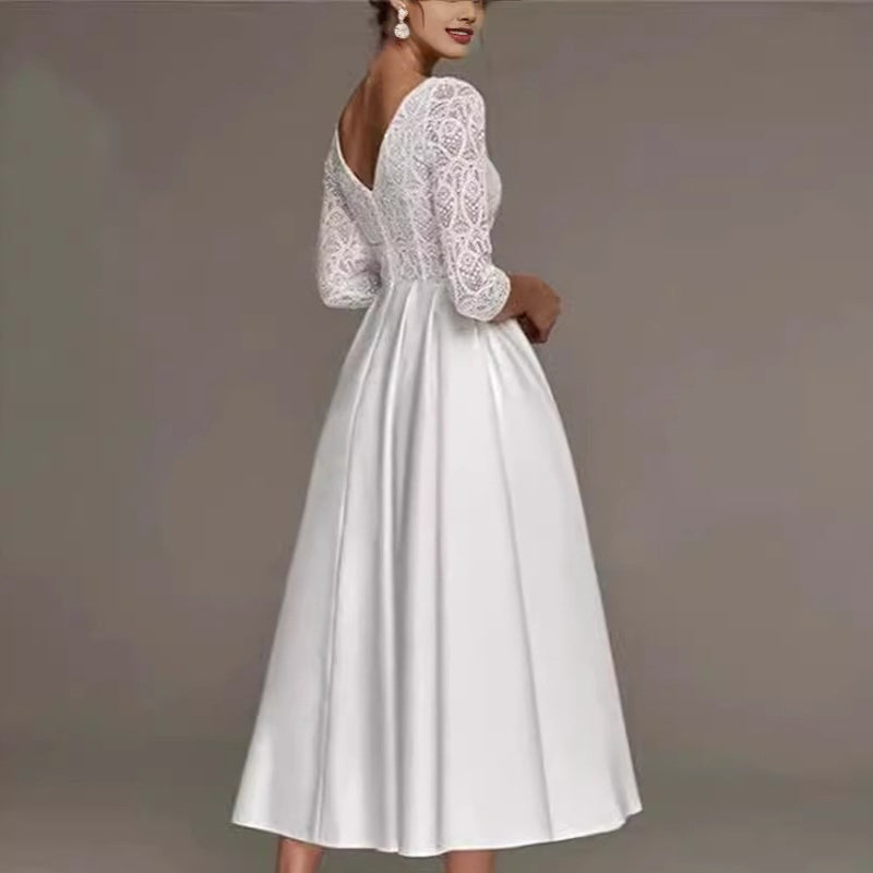 Elegant Lace V-Neck Wedding Dress