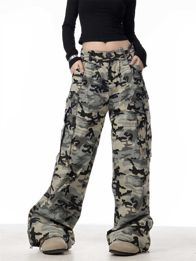 Camouflage Wide-Leg Cargo Pants